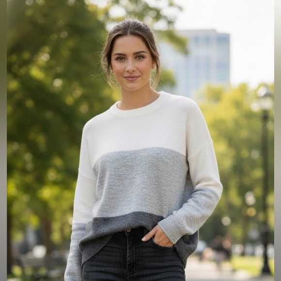 Only Sweaters - JACQUELINE DE YONG - White and Gray Sweater (NWOT)